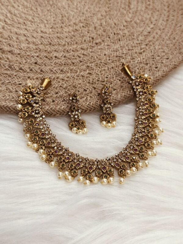 Necklace Set